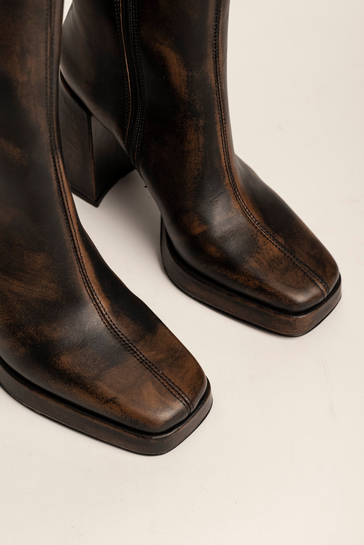 ANTONIE vintage choco