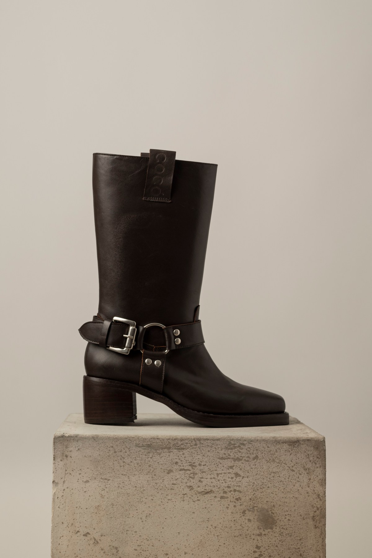 FotoA-4 CAROLINE chocolate