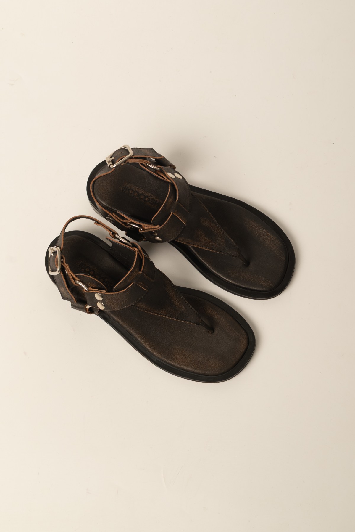 Sandalia CHIARA vintage de cuero vacuno, foto 2 – COCÓSHOES