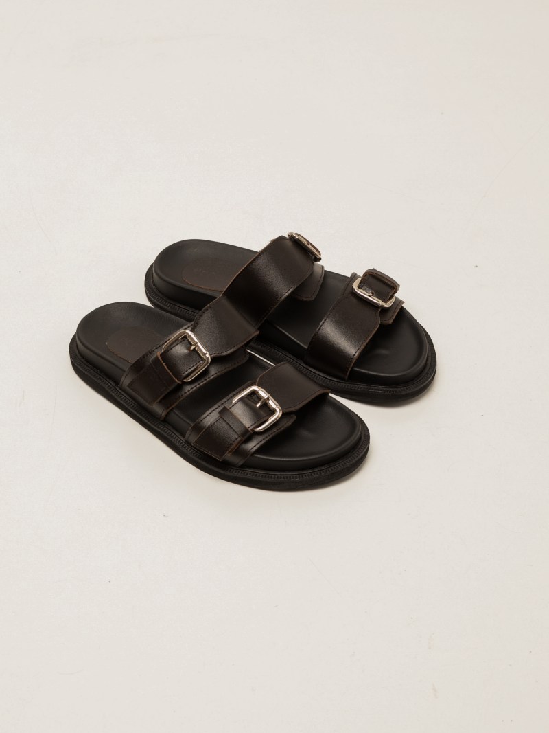 LISBOA dark chocolate