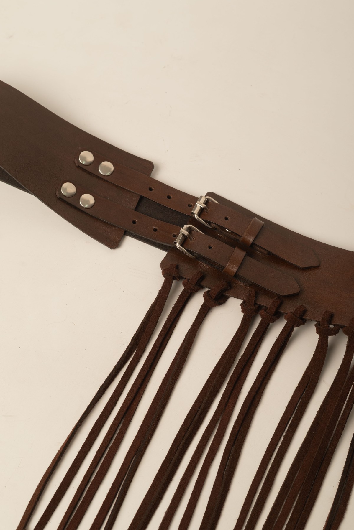 Cinto KENDALL choco de cuero vacuno, foto 2 – COCÓSHOES
