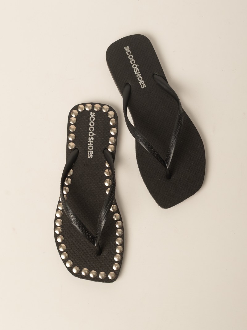 Ojota EMMA tachas de goma – COCÓSHOES